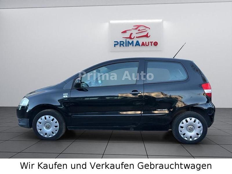 Gebraucht VW Fox Refresh 54 PS (39 kW) 2010 Schwarz Kleinwagen