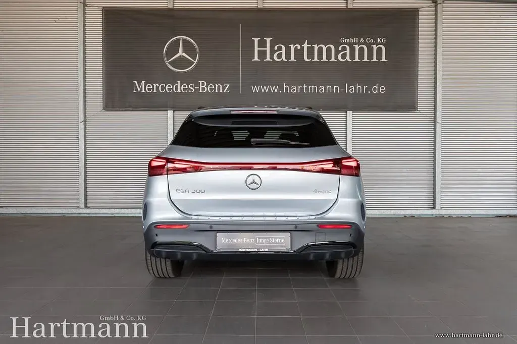 Gebraucht Mercedes EQA300 Advanced 167 kW (228 PS) 2024 Hightechsilber SUV
