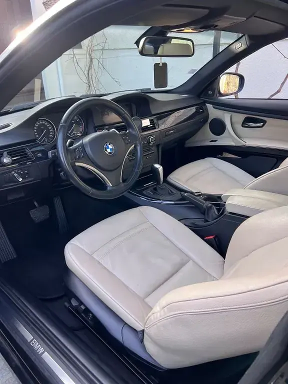 Gebraucht BMW 325 Performance 204 PS (150 kW) 2010 Schwarz Coupé