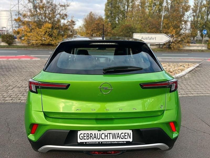 Gebraucht Opel Mokka-e Elegance 100 kW (136 PS) 2022 Grün SUV