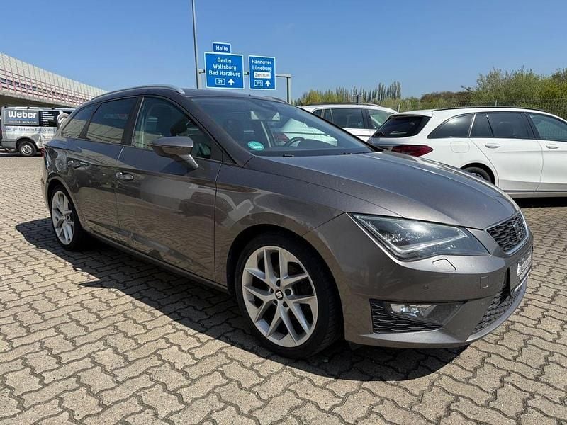 Second-hand Seat Leon ST FR 150 CP (110 kW) 2015 Gri Break