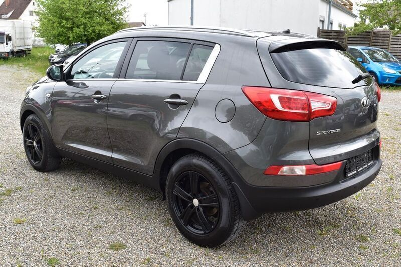 Gebraucht Kia Sportage 135 PS (99 kW) 2012 Grau SUV