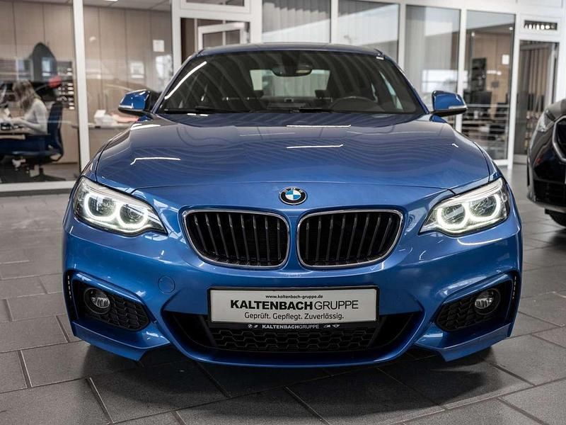 Gebraucht BMW 230 M Sport 252 PS (185 kW) 2020 Estorilblau Coupé