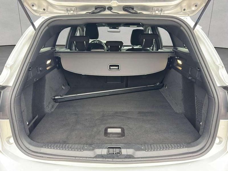 Gebraucht Ford Focus ST-Line X 125 PS (91 kW) 2023 Moondust silber metallic Kombi