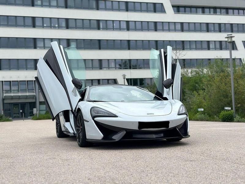 Gebraucht McLaren 570GT 700 PS (514 kW) 2018 Weiß