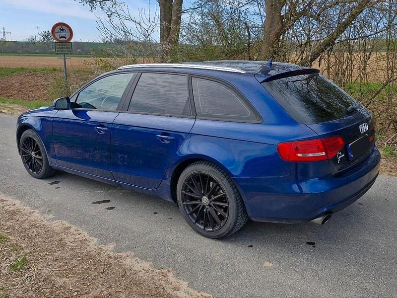 Gebraucht Audi A4 224 PS (164 kW) 2014 Blau Kombi