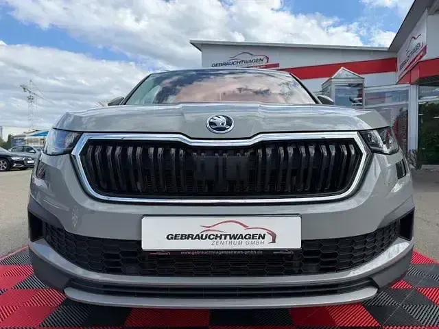 Gebraucht Skoda Kodiaq Ambition 150 PS (110 kW) 2022 Grau SUV