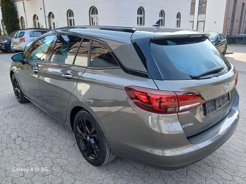 Gebraucht Opel Astra Ultimate 131 PS (96 kW) 2021 Grau Kombi