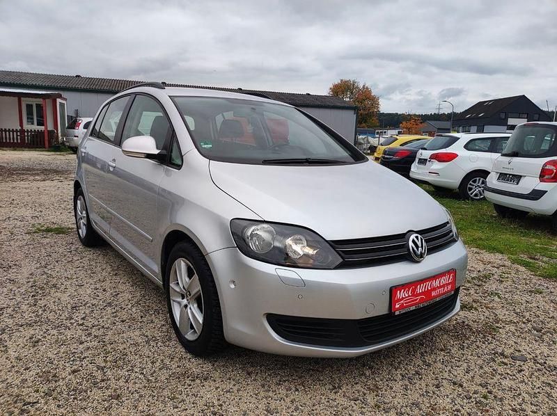 Silber Gebraucht 2009 VW Golf Plus Cross Comfortline Van / Kleinbus | 6.890 € (Teuer) - Bild 1/4