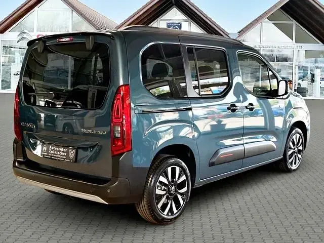 Neu Citroën e-Berlingo XTR 131 PS (96 kW) 2026 Blau Van / Kleinbus