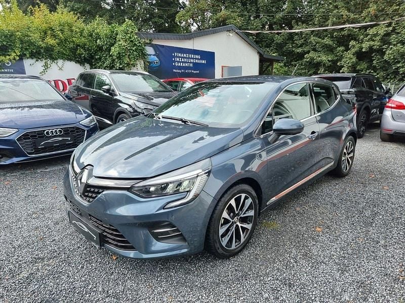 Grau Gebraucht 2020 Renault Clio V Bose Edition Kleinwagen | 15.700 € (Guter Preis) - Bild 1/4