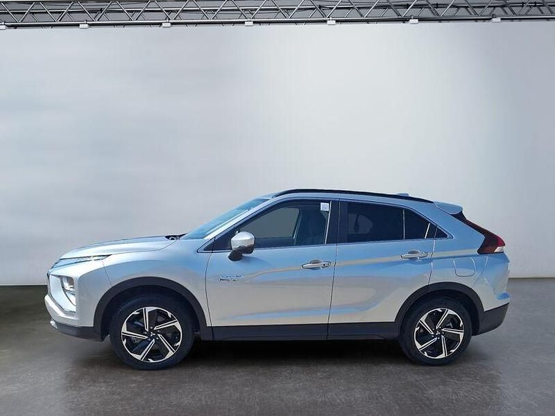 Second-hand Mitsubishi Eclipse Cross 188 CP (138 kW) 2024 Argintiu SUV