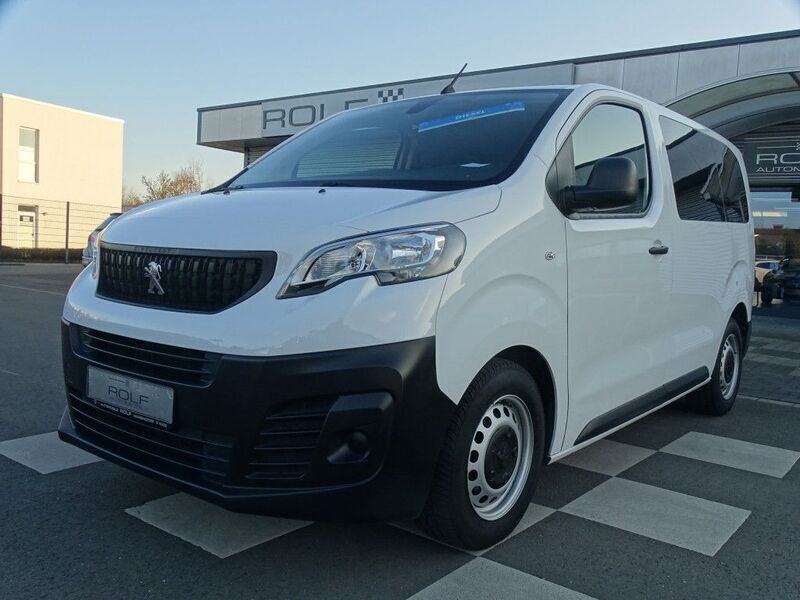 Weiß lack weiss banquise/typ aussenverkl Gebraucht 2022 Peugeot Expert Van | 26.980 € (Teuer) - Bild 1/4