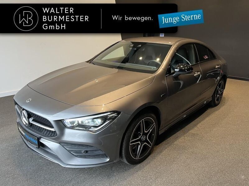 Grau Gebraucht 2020 Mercedes CLA250e AMG Limousine | 31.980 € (Fairer Preis) - Bild 1/2