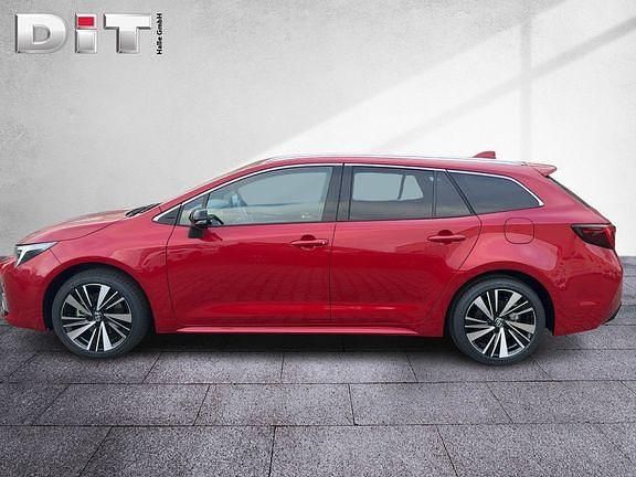 Gebraucht Toyota Corolla 178 PS (130 kW) 2025 Emotional red metallic