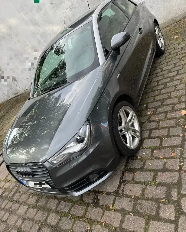 Gebraucht Audi A1 S-Line 122 PS (89 kW) 2010 Grau Kleinwagen