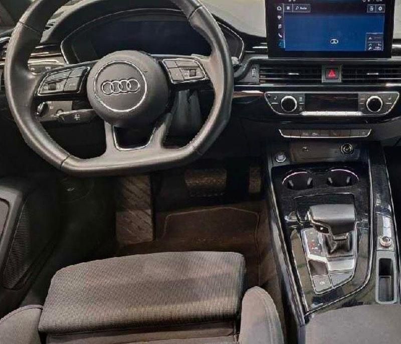 Gebraucht Audi A4 Sport 136 PS (100 kW) 2020 Weiß Kombi