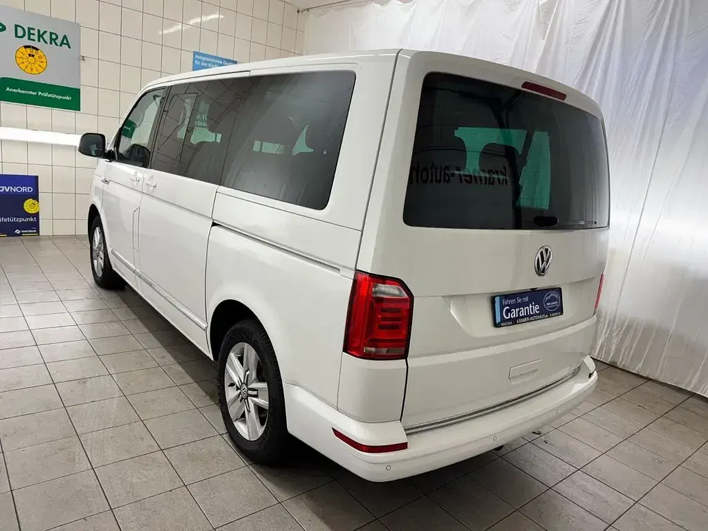 Gebraucht VW Caravelle Highline 204 PS (150 kW) 2017 Weiß Van