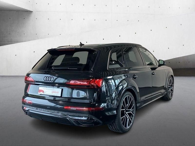 Gebraucht Audi Q7 Competition 286 PS (210 kW) 2023 Mythosschwarz metallic SUV
