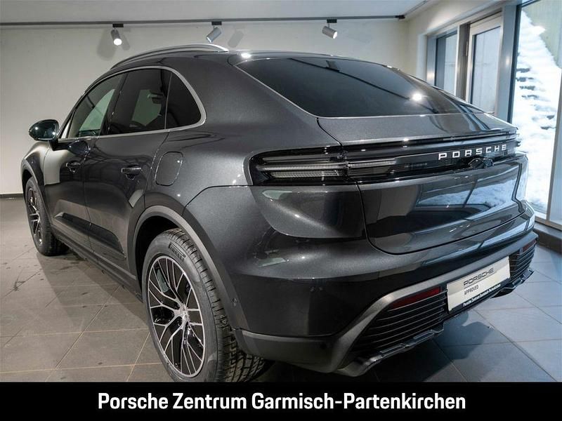 Gebraucht Porsche Macan 264 kW (360 PS) 2026 Vulkangraumetallic SUV