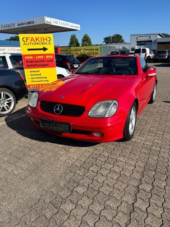 Rot Gebraucht 2000 Mercedes SLK200 Edition Cabrio | 4.350 € (Fairer Preis) - Bild 1/4