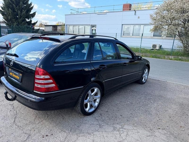 Gebraucht Mercedes C200 163 PS (119 kW) 2006 Schwarz Kombi