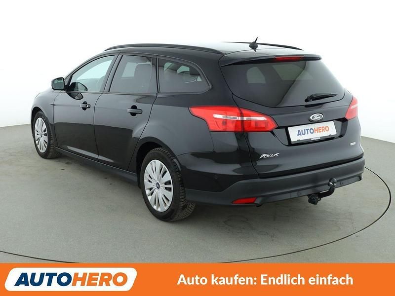 Gebraucht Ford Focus Business Edition 125 PS (91 kW) 2017 Schwarz Kombi