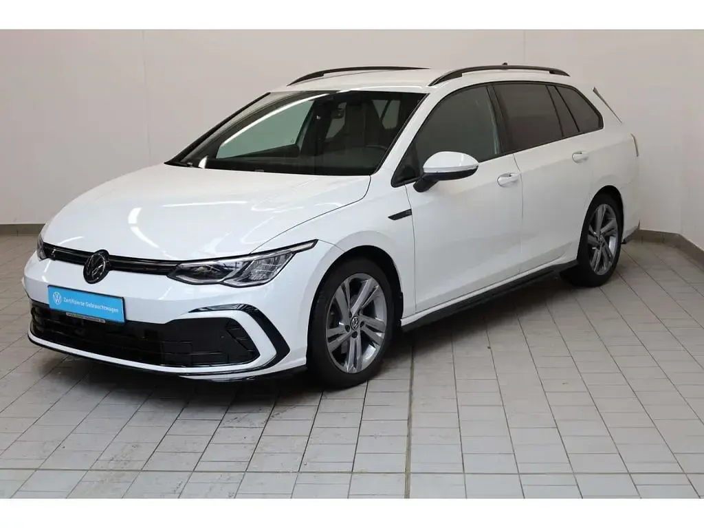 Gebraucht VW Golf VIII R-line 190 PS (139 kW) 2023 Weiss Kombi
