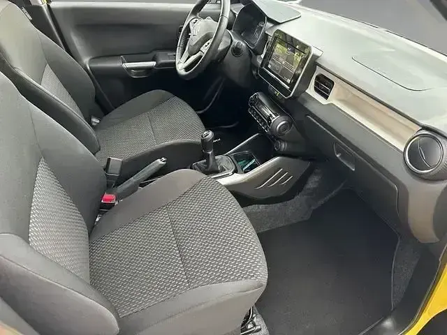 Usata Suzuki Ignis 83 CV (61 kW) 2020 Giallo Utilitaria