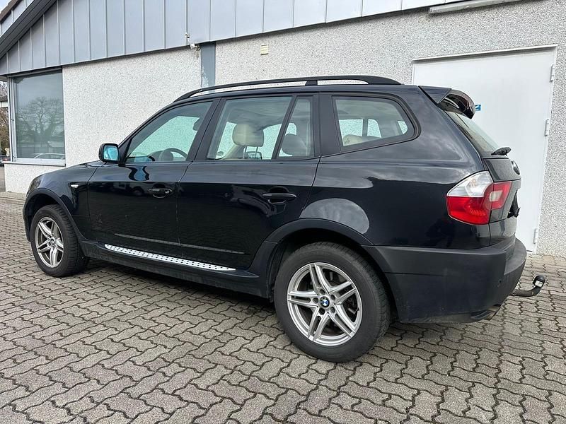 Gebraucht BMW X3 234 PS (172 kW) 2004 Schwarz SUV