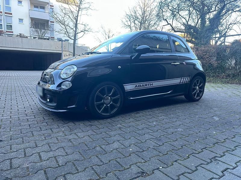 Gebraucht Abarth 500 135 PS (99 kW) 2013 Schwarz Kleinwagen