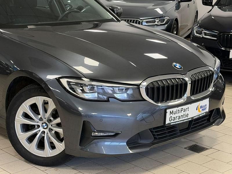Gebraucht BMW 320 Advantage 190 PS (139 kW) 2021 Grau Limousine