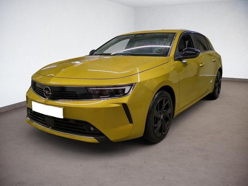 Kult gelb Gebraucht 2023 Opel Astra Elegance Kombi | 21.900 € (Superpreis) - Bild 1/4