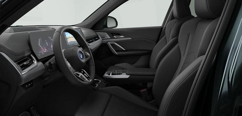 Gebraucht BMW iX1 Comfort Edition 230 kW (313 PS) 2025 Grün SUV