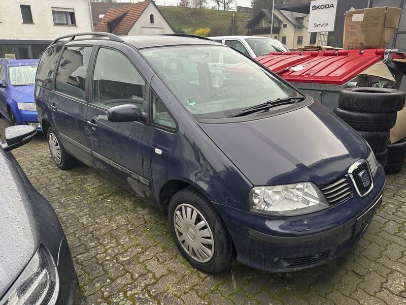 Blau Gebraucht 2005 Seat Alhambra Van / Kleinbus | 650 € (Superpreis) - Bild 1/4