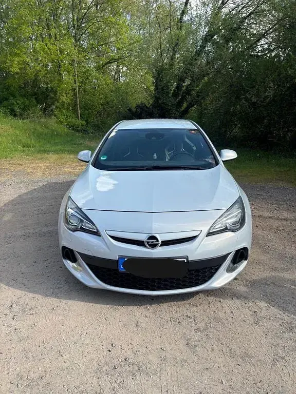 Usata Opel Astra OPC 280 CV (205 kW) 2014 Berlina