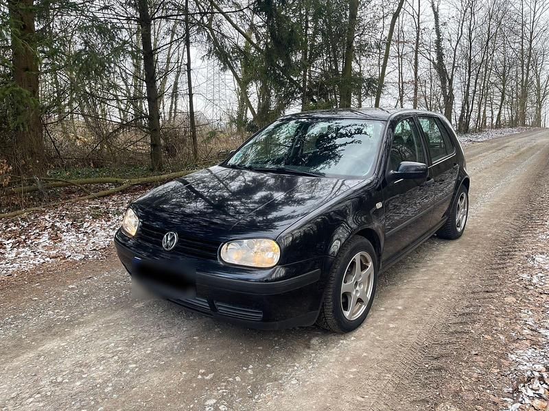 Gebraucht VW Golf IV 75 PS (55 kW) 2003 Schwarz Kleinwagen