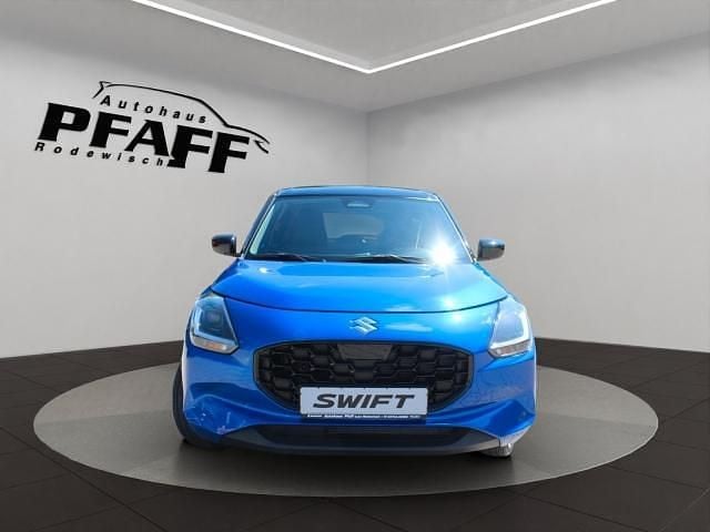 Neu Suzuki Swift Comfort 83 PS (61 kW) 2025 Hellblau Kleinwagen