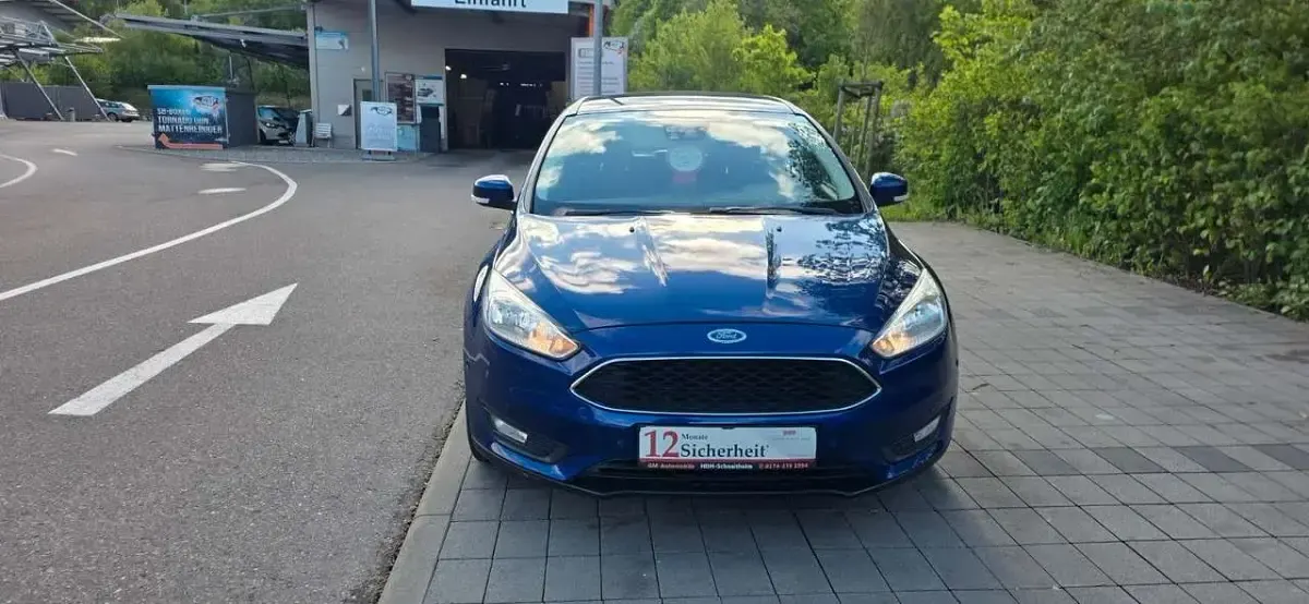 Używany Ford Focus Trend 120 KM (88 kW) 2015 Niebieski Kombi