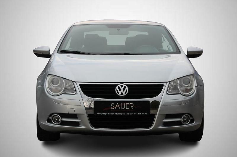 Gebraucht VW Eos 122 PS (89 kW) 2010 Silber Cabrio