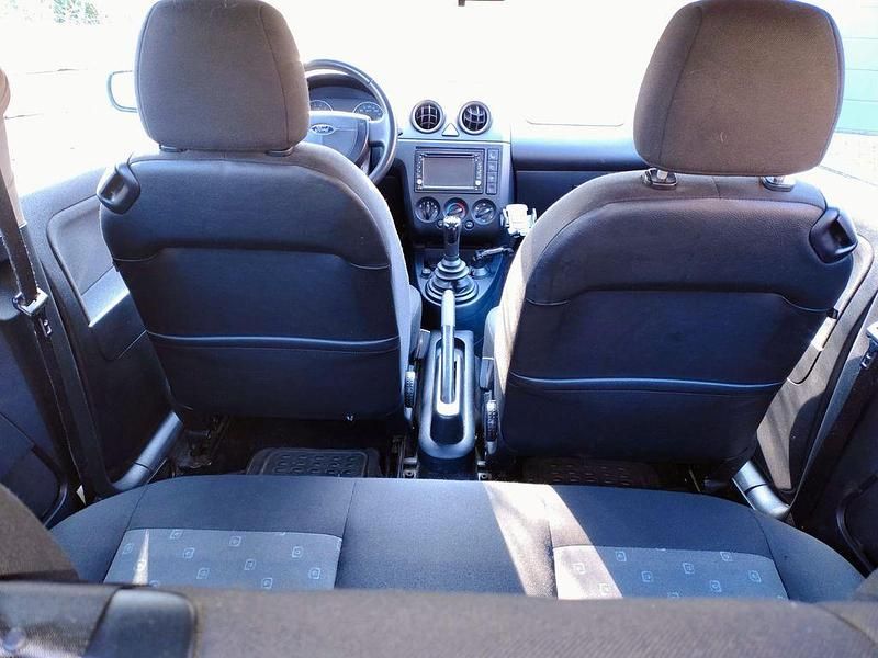 Gebraucht Ford Fiesta 69 PS (50 kW) 2004 Grün Kleinwagen