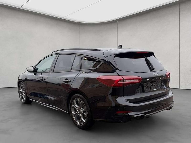 Gebraucht Ford Focus 116 PS (85 kW) 2024 Schwarz Kombi