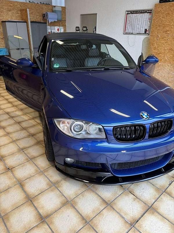 Blau Gebraucht 2009 BMW 123 Cabriolet M Sport Cabrio | 8.900 € (Guter Preis) - Bild 1/4