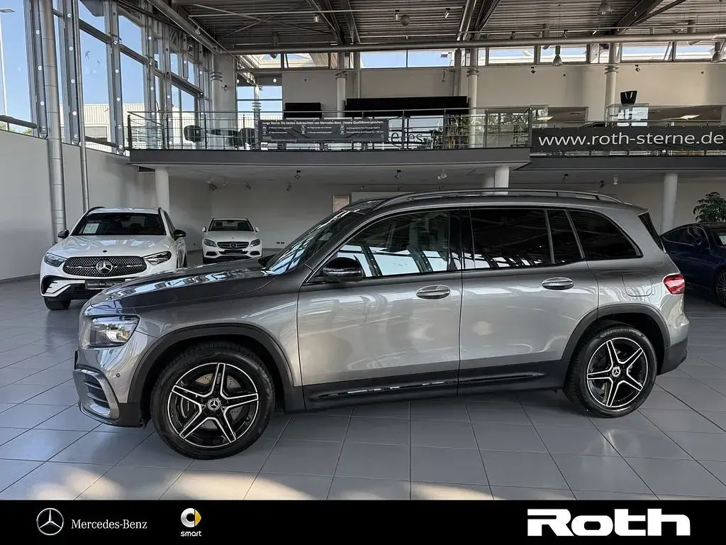 Gebraucht Mercedes GLB250 AMG 224 PS (164 kW) 2025 Grau SUV