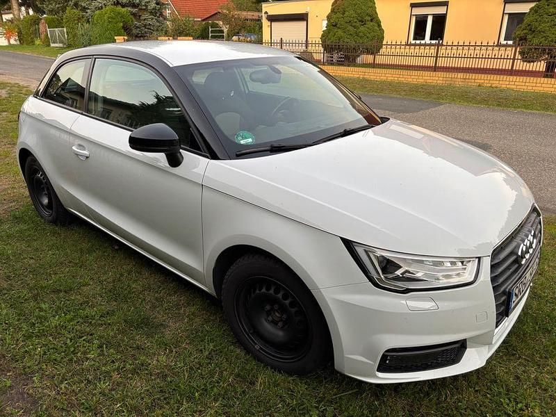 Weiß Gebraucht 2016 Audi A1 Sport Kleinwagen | 8.200 € (Fairer Preis) - Bild 1/4