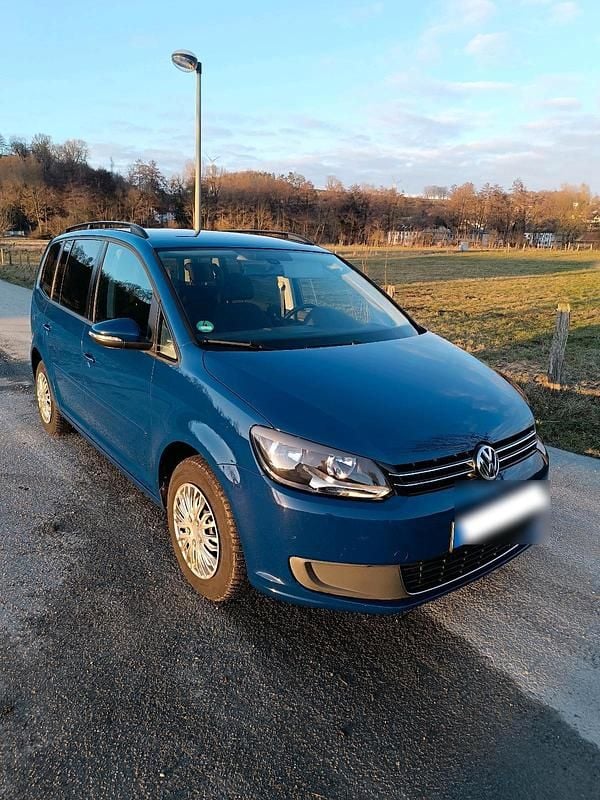 Gebraucht VW Touran 105 PS (77 kW) 2012 Blau Van / Kleinbus