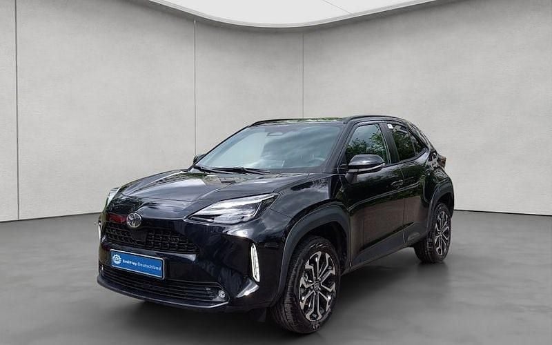 Schwarz Neu 2025 Toyota Yaris Cross SUV | 29.990 € (Fairer Preis) - Bild 1/4
