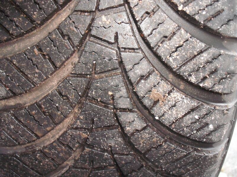 Gebraucht Opel Corsa Edition 75 PS (55 kW) 2013 Silber Limousine