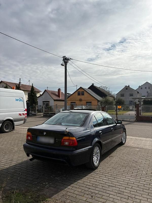 Gebraucht BMW 535 Basis 245 PS (180 kW) 2000 Blau Limousine