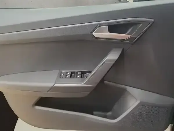 Gebraucht Seat Ibiza 95 PS (69 kW) 2022 Midnight schwarz metallic Kleinwagen